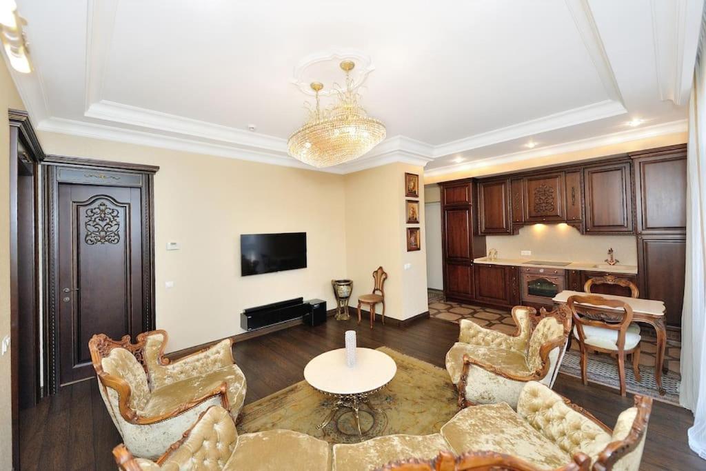 Luxury Old Town Apartment Kaunas Exterior foto
